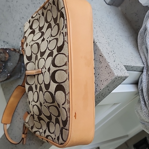 Coach handbag very good condition see pictures - Picture 6 of 8